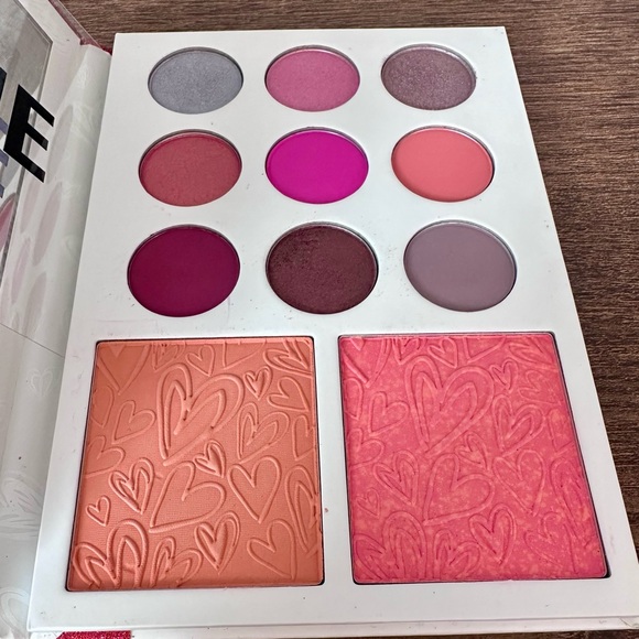 New Kylie Cosmetics Valentine Collection Lot - Picture 5 of 12